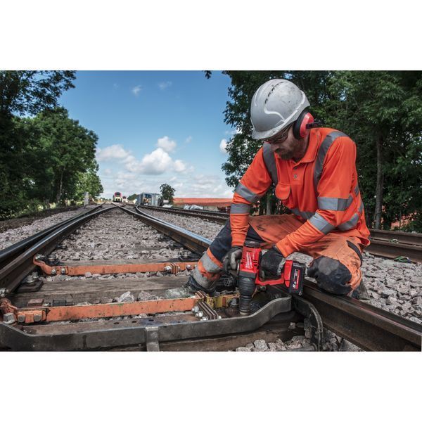 Гайковерт аккумуляторный 1'' MILWAUKEE, M18 FUEL ONEFHIWF1-0X 4933459732 фото