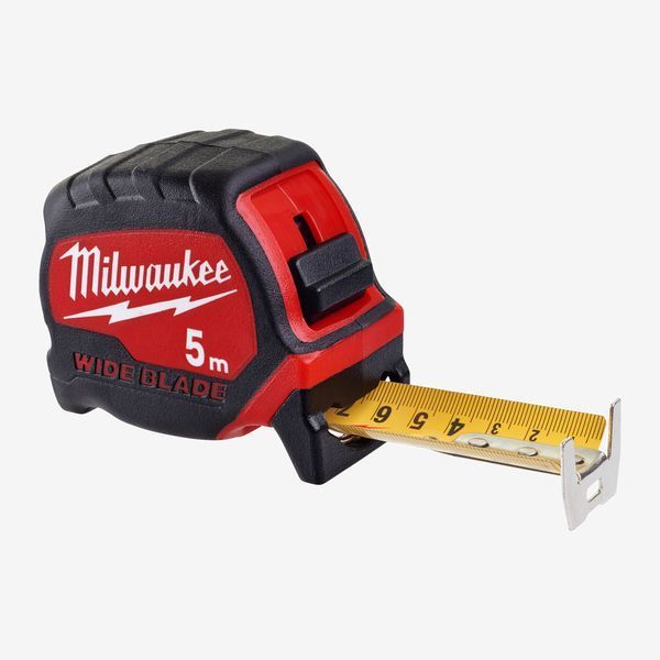 Рулетка метрическая MILWAUKEE WIDE BLADE, 5м (33мм) 4932471815 фото