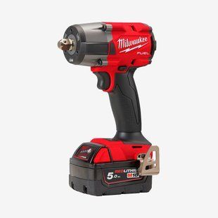 Гайковерт аккумуляторный 1/2'' MILWAUKEE, M18 FUEL FMTIW2P12-502X 4933478453 фото
