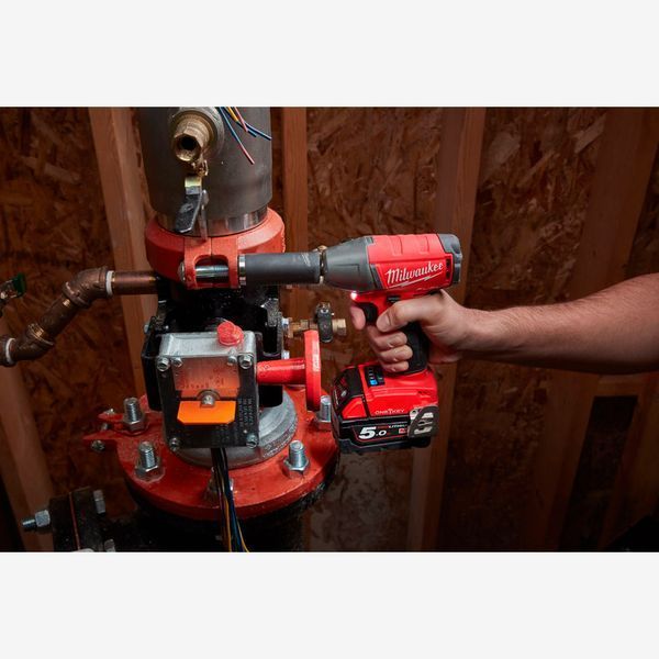 Гайковерт аккумуляторный 1/2'' MILWAUKEE, M18 FUEL ONEIWP12-0 4933451152 фото