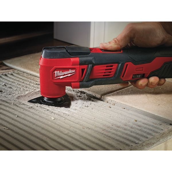 Инструмент многофункциональный аккумуляторный MILWAUKEE, M18 BMT-0 4933446203 фото