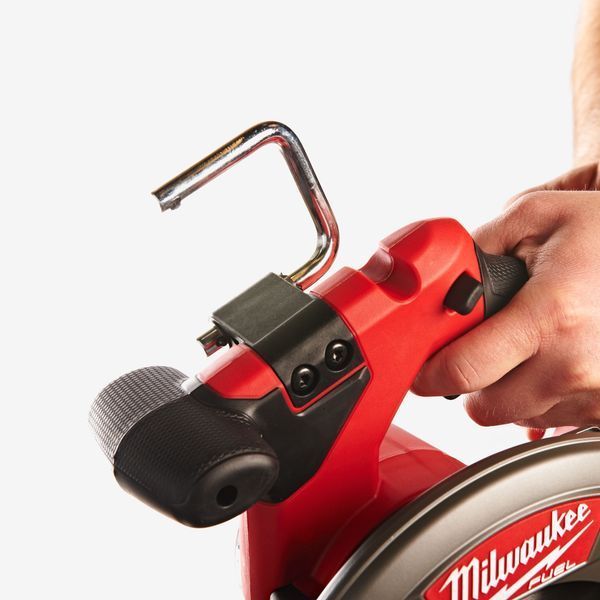 Пила дискова ручна акумуляторна MILWAUKEE, M18 FUEL CCS55-0X 4933451429 фото