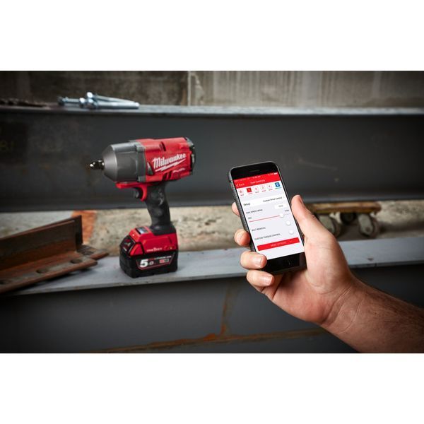 Гайковерт аккумуляторный 1/2'' MILWAUKEE, M18 FUEL ONEFHIWF12-0X 4933459726 фото