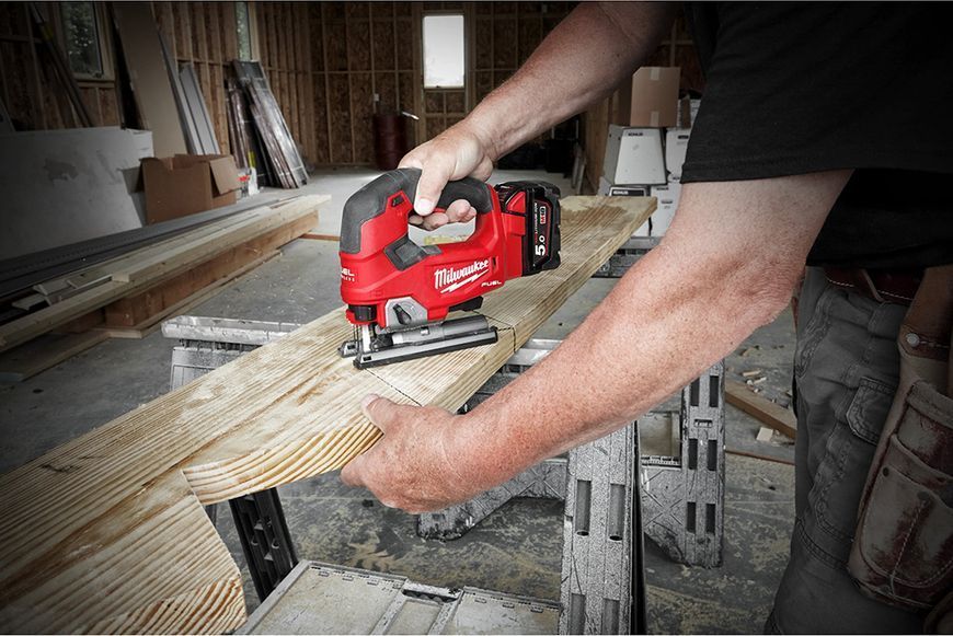 Лобзик аккумуляторный MILWAUKEE, M18 FJS-0X (HD кейс) (+акк., M18 B5 (5Aч)) 4933464726/B5 фото