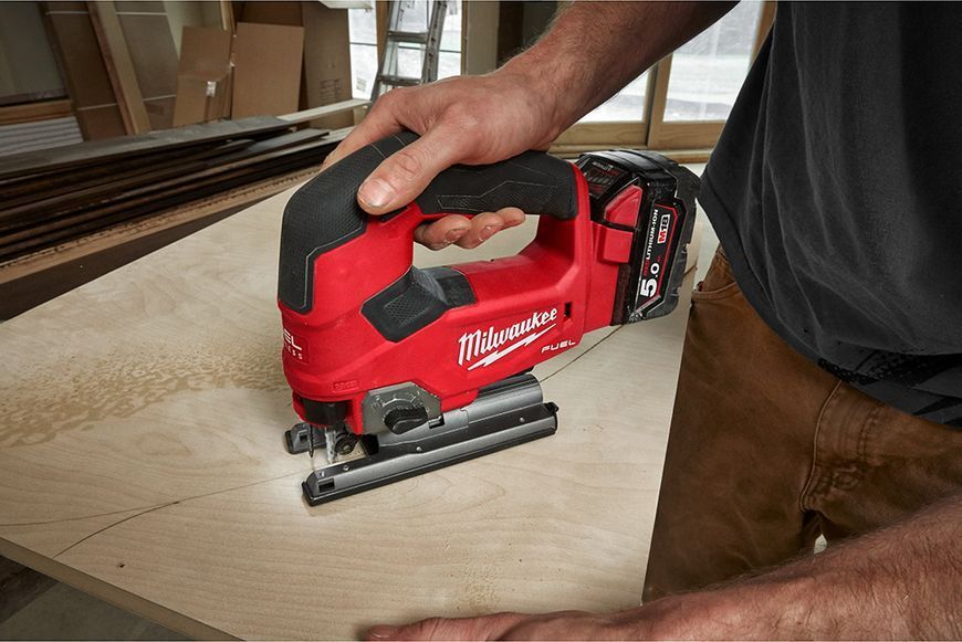 Лобзик аккумуляторный MILWAUKEE, M18 FJS-0X (HD кейс) (+акк., M18 B5 (5Aч)) 4933464726/B5 фото