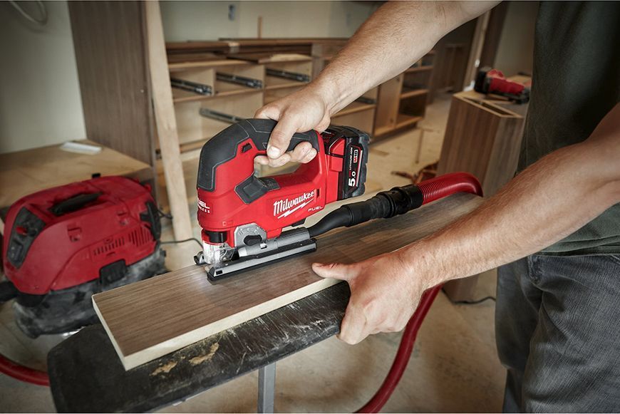 Лобзик аккумуляторный MILWAUKEE, M18 FJS-0X (HD кейс) (+акк., M18 B5 (5Aч)) 4933464726/B5 фото