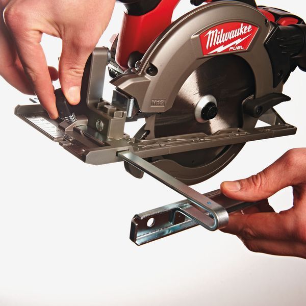 Пила дискова ручна акумуляторна MILWAUKEE, M18 FUEL CCS55-502X 4933451376 фото