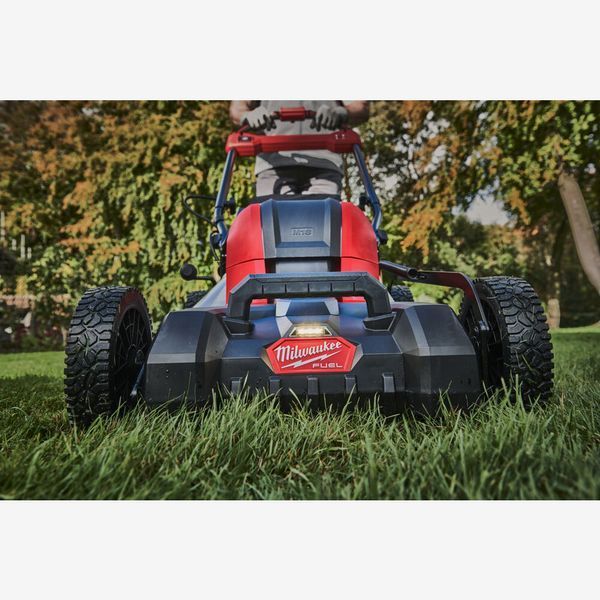 Газонокосарка самохідна акумуляторна MILWAUKEE, M18 F2LM46-0 4933492010 фото