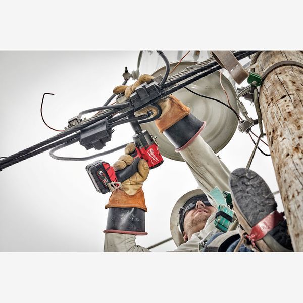 Гайкокрут акумуляторний 1/2'' MILWAUKEE, M18 FUEL FMTIW2F12-0 4933498057 фото