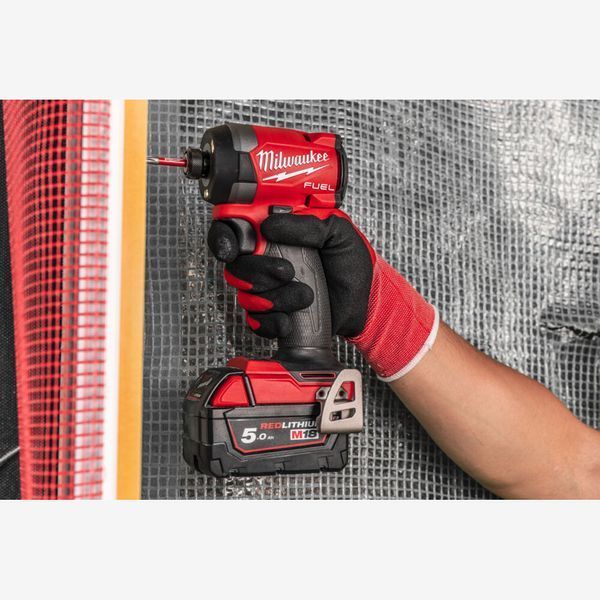 Гвинтокрут акумуляторний 1/4'' HEX MILWAUKEE, M18 FUEL FID3100P-502P 4933498244 фото