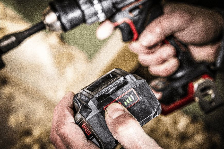 Аккумуляторный бесщеточный ударный дрель-шуруповерт 20В 130 Нм SKIL 3085 CA XP 11070100601 (CD1E3085CA) CD1E3085CA фото